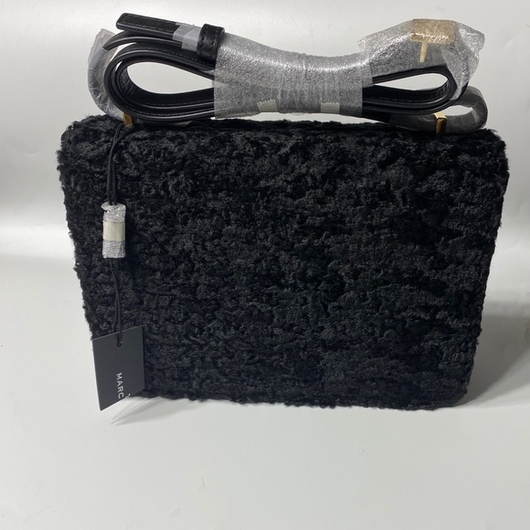 Marc Jacobs🌼NEW🌼J Link faux fur black - Picture 10 of 13